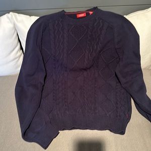 Izod sweater
